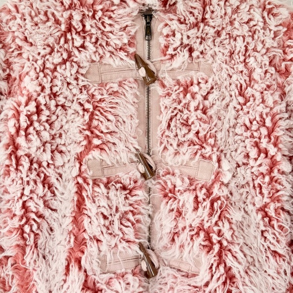 ANTHROPOLOGIE XS Brenna Faux Fur Coat in Pink • Coral Fuzzy Furry Toggle Jacket - Picture 6 of 15